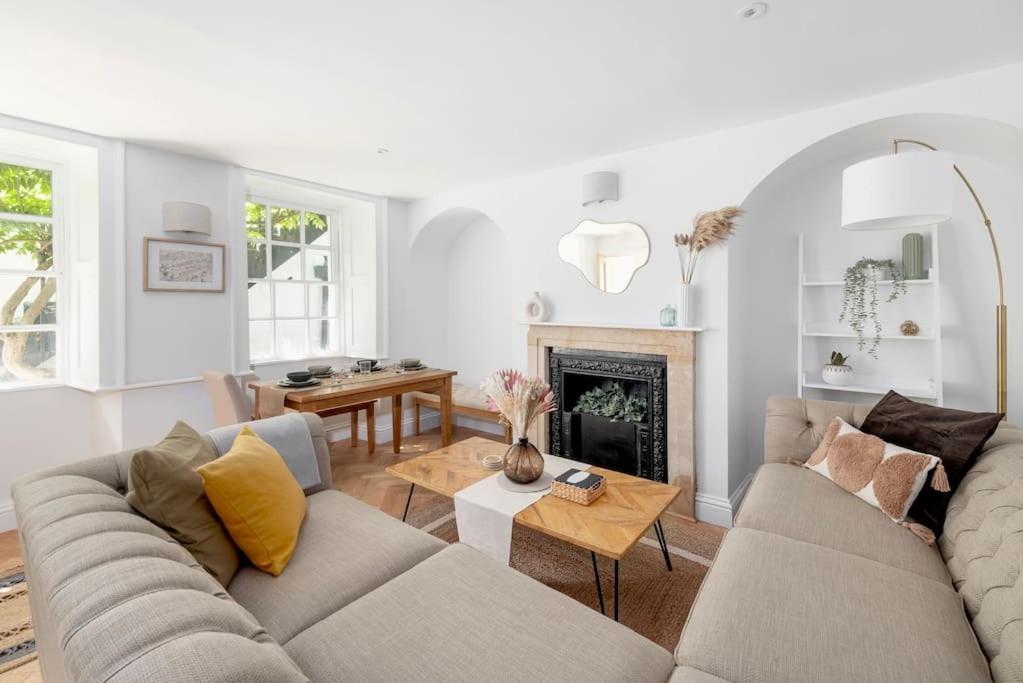 Spacious Apartment - 5 Minutes Walk To Bath Abbey Exterior photo